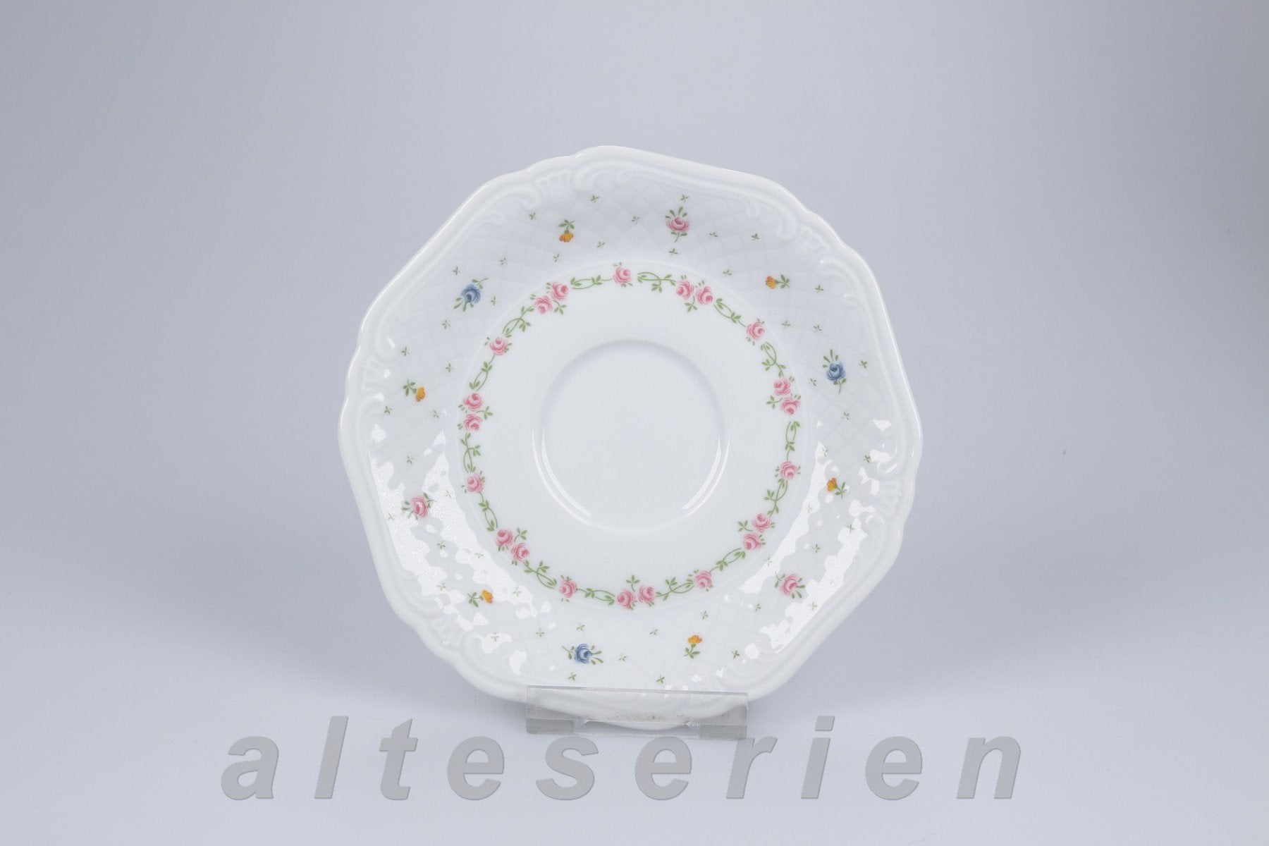 Eschenbach La Reine Form 800 Streublümchen mit Röschenrand online