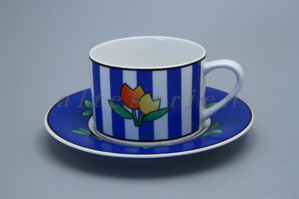 Kaffeetasse mit Untere