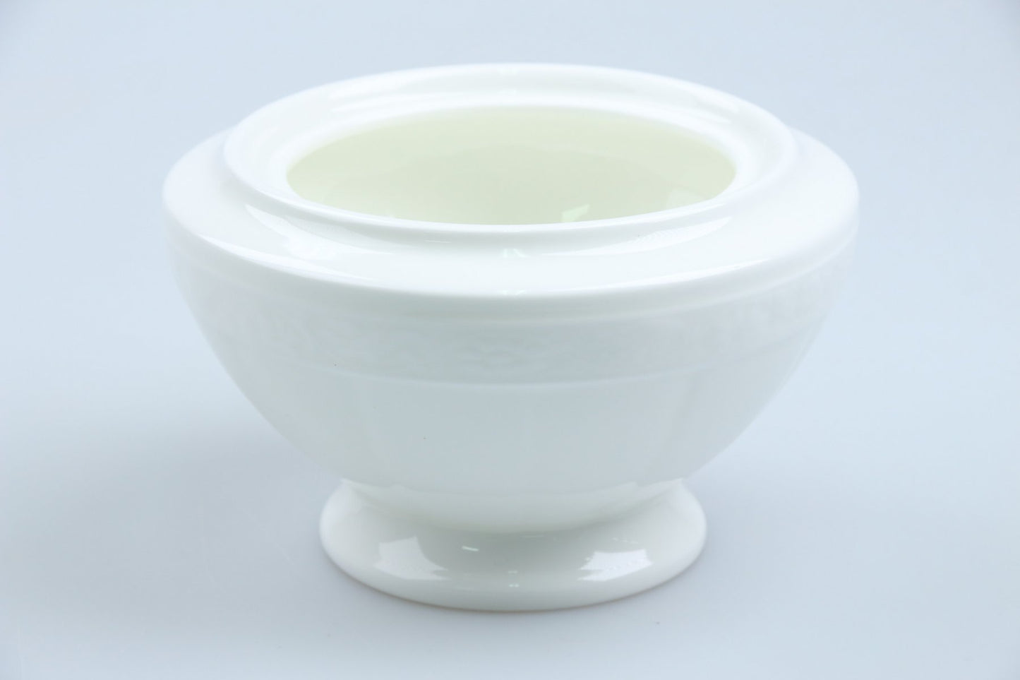 Zuckerdose ohne Deckel