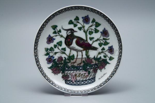 Wandteller 03 März Kiebitz