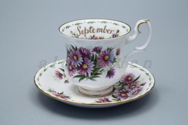 Kaffeetasse mit Untertasse klein September