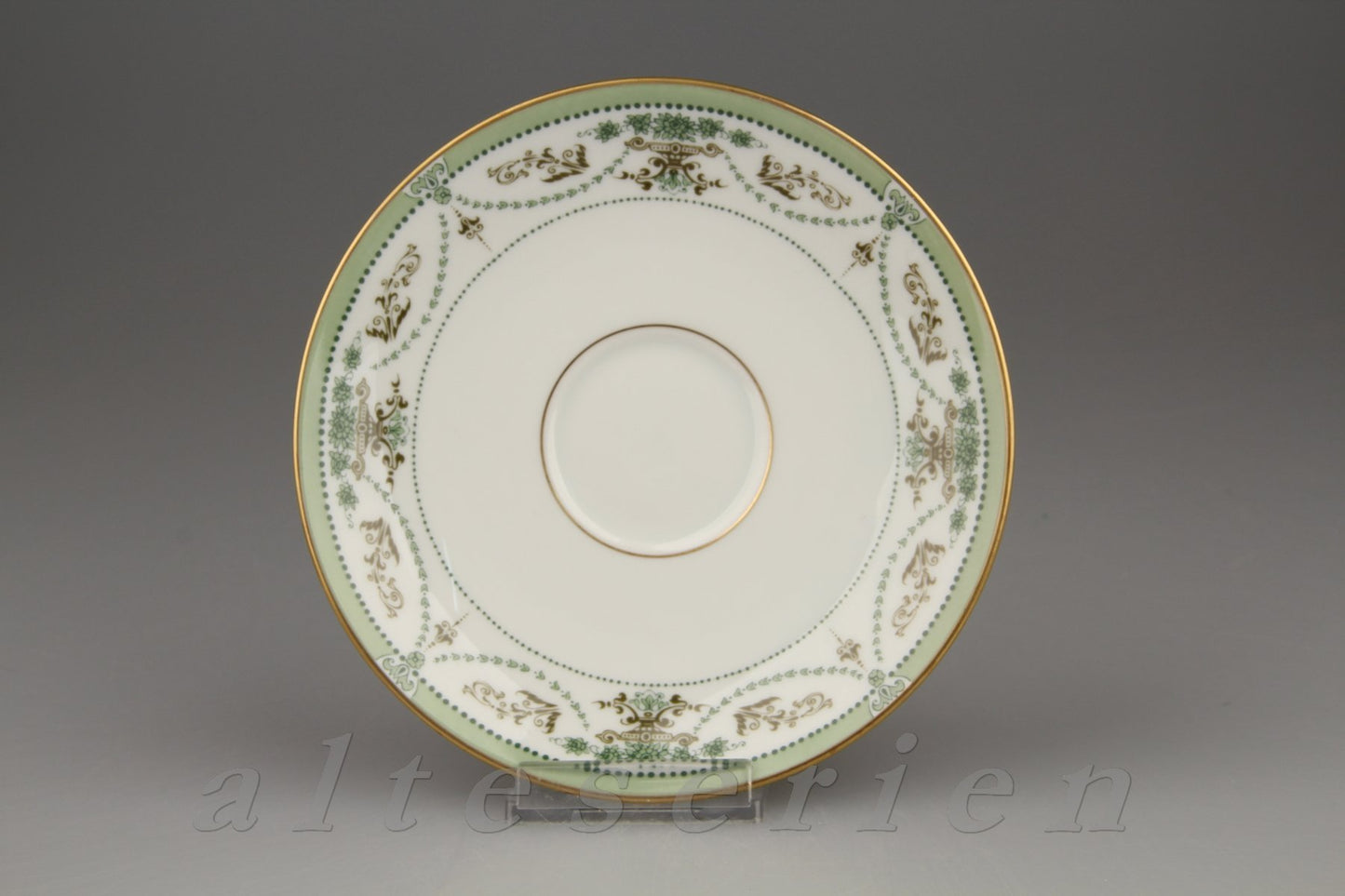 Untertasse für Suppe