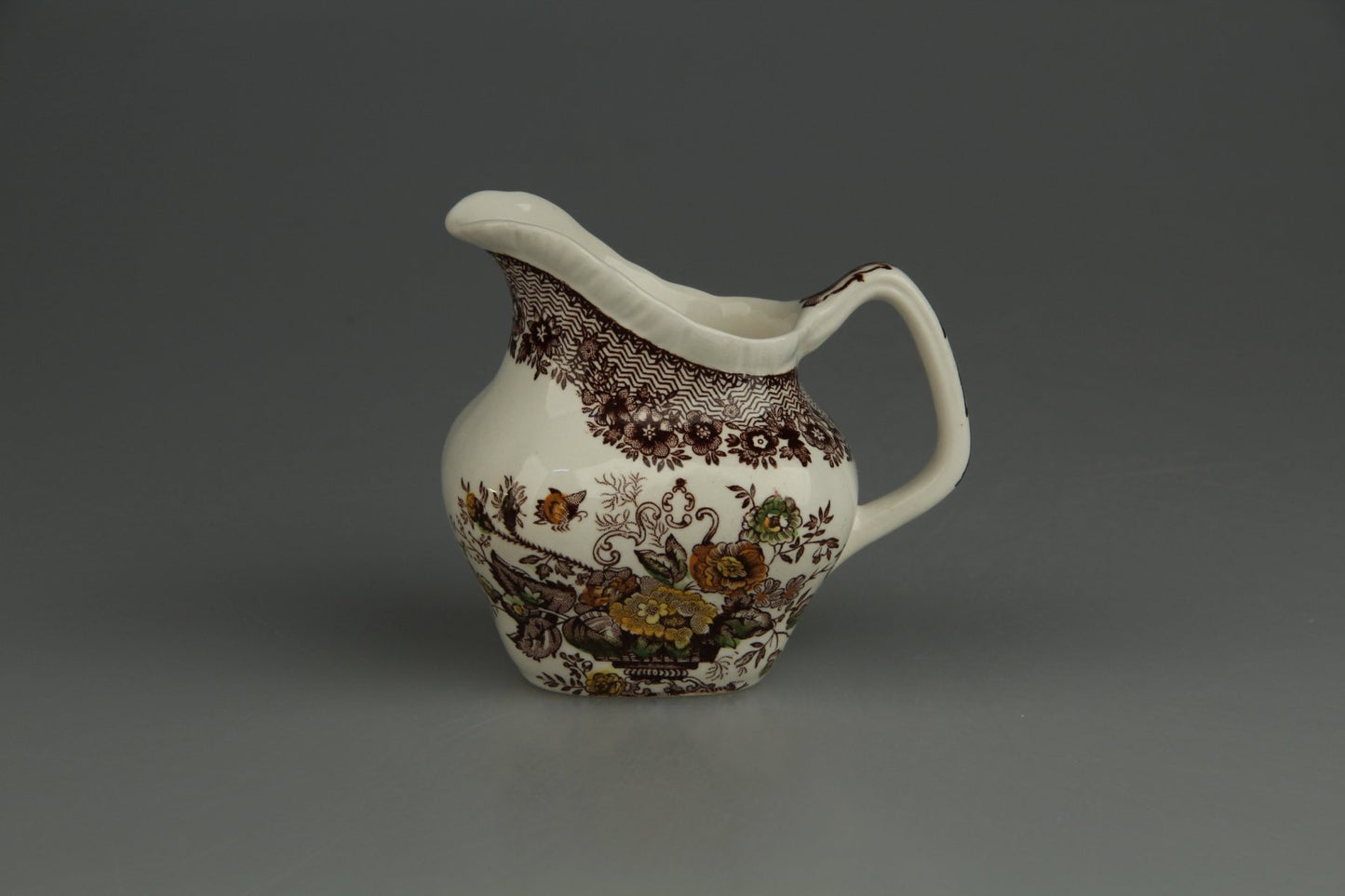 kleines Milchkännchen