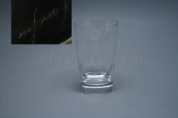 großes Trinkglas