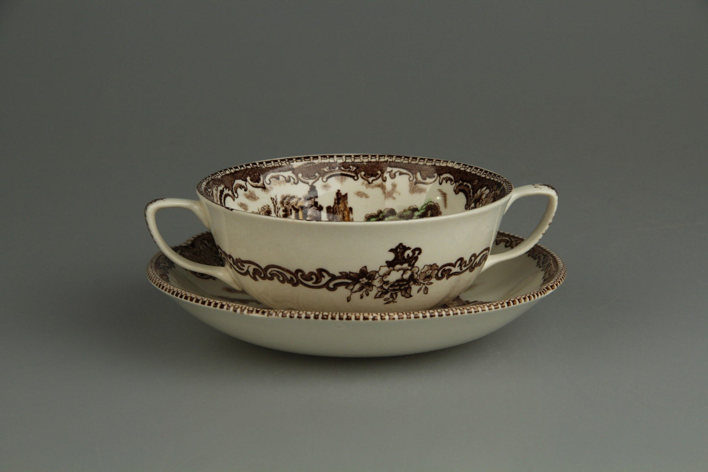 Suppentasse mit Untere