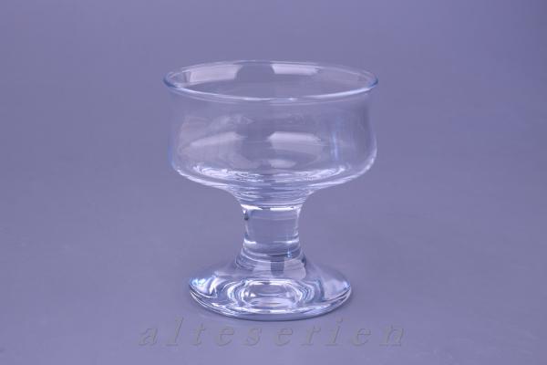 Dessertglas auf Fuß
