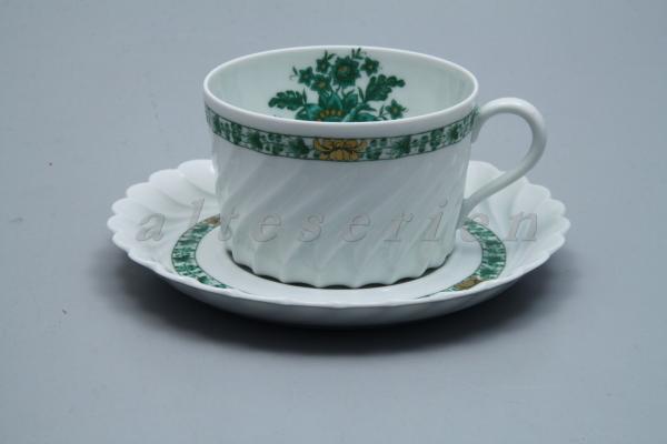 Teetasse mit Untere