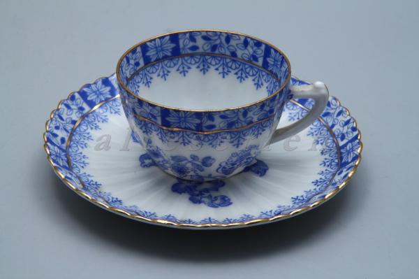 Mokkatasse mit Untere klein