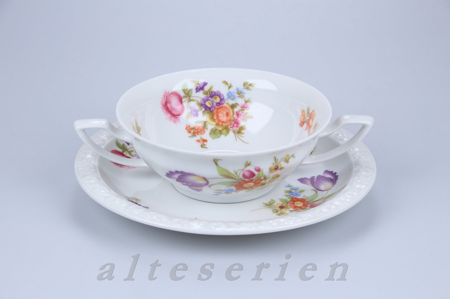 Suppentasse mit Untere