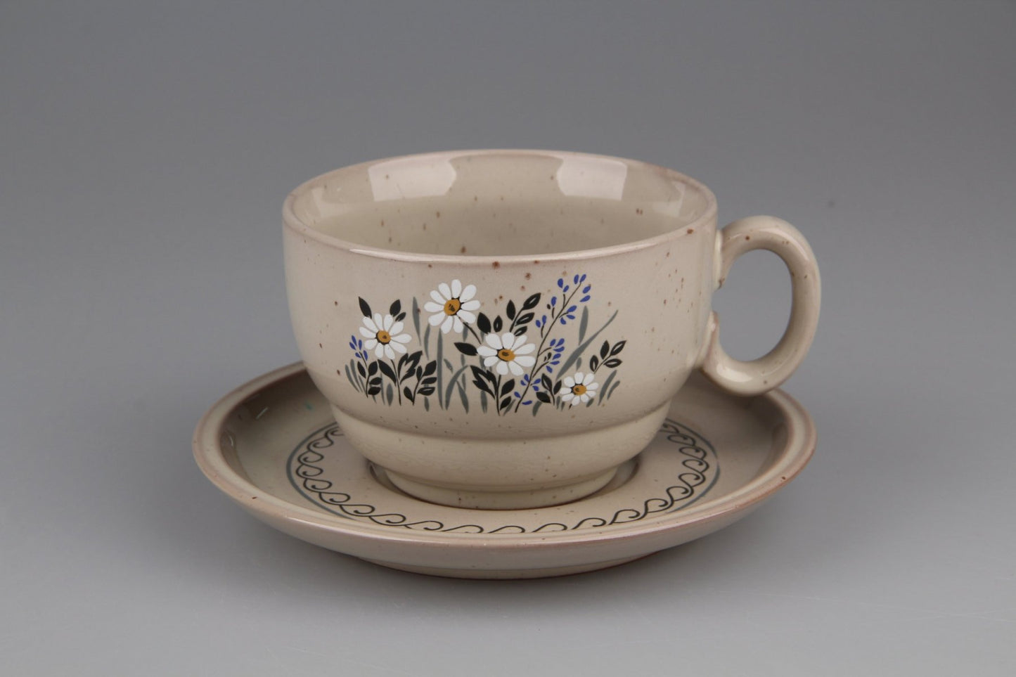 Frühstückstasse / Jumbotasse mit Untere