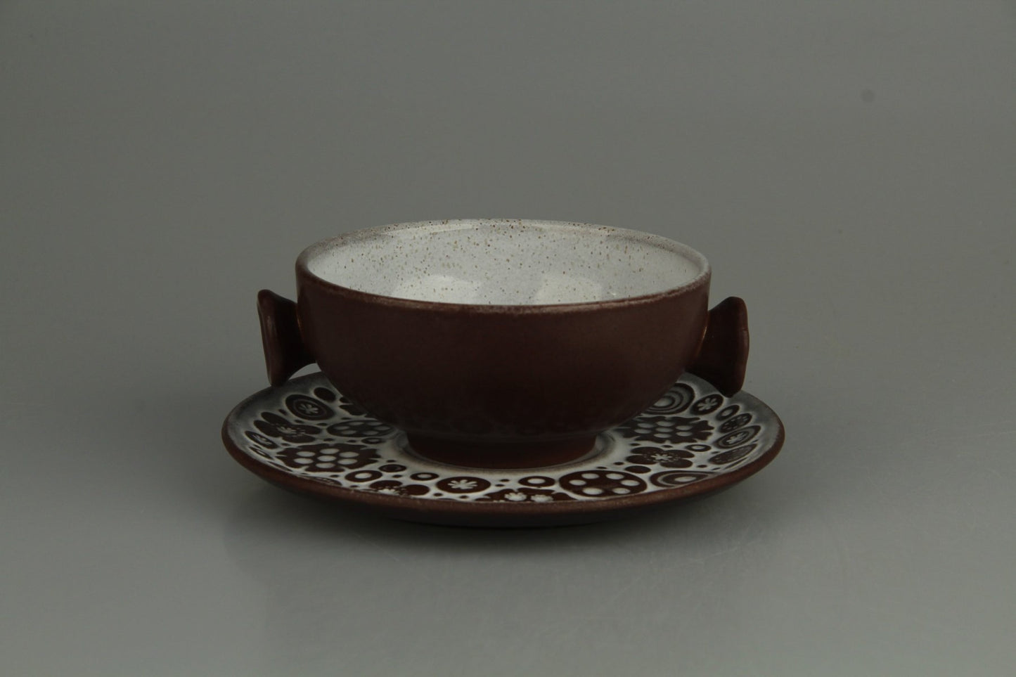 Suppentasse mit Untere