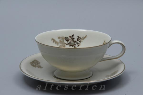 Teetasse mit Untere