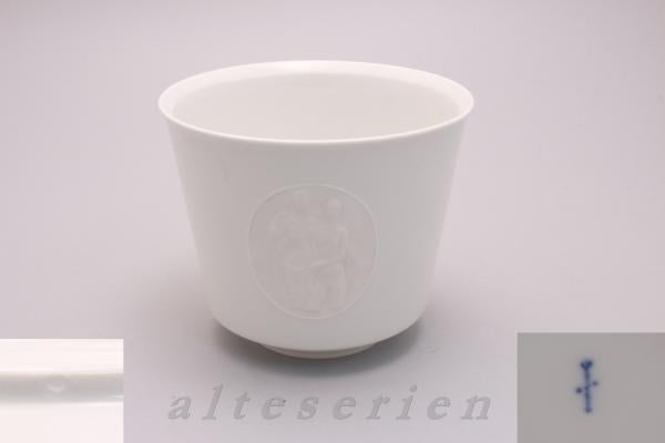 Hülltopf mit Medaillon mittelgroß