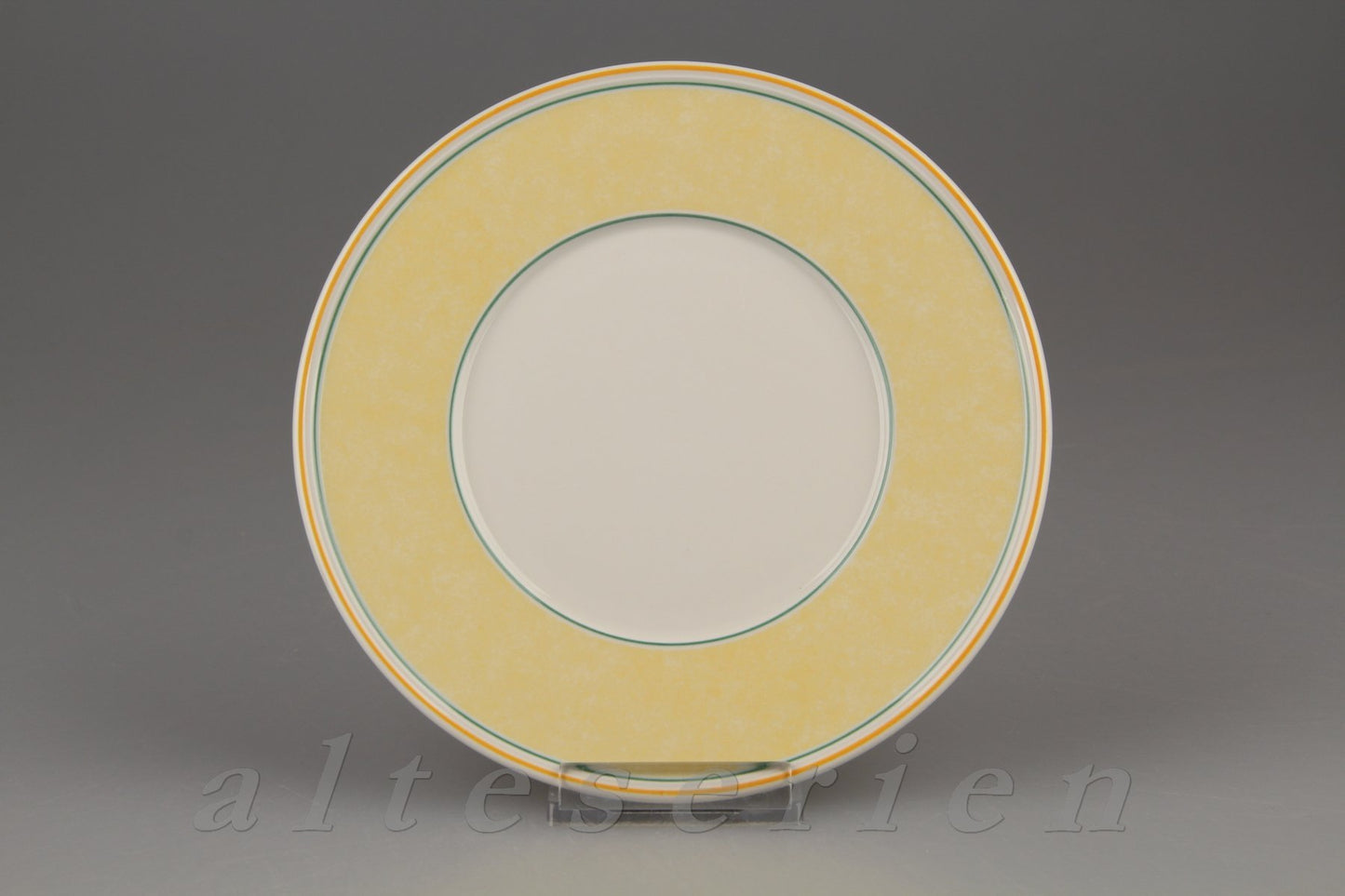 Untertasse für Suppe