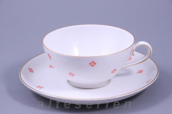Teetasse mit Untere