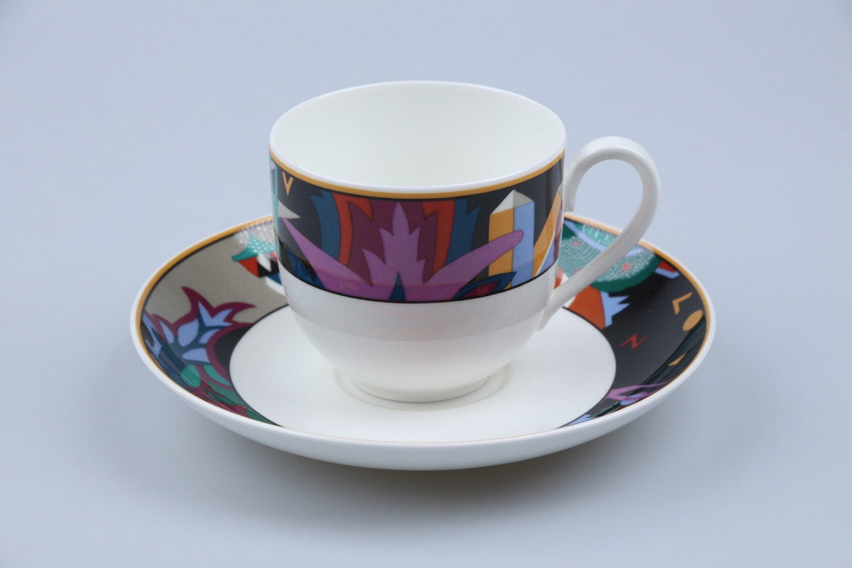 Kaffeetasse mit Untere