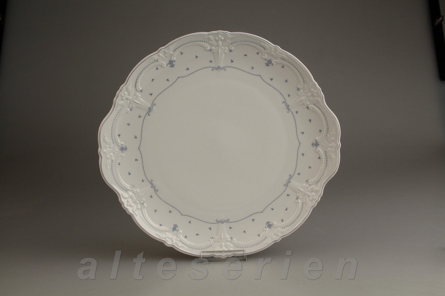 Kuchenplatte mit Griffen