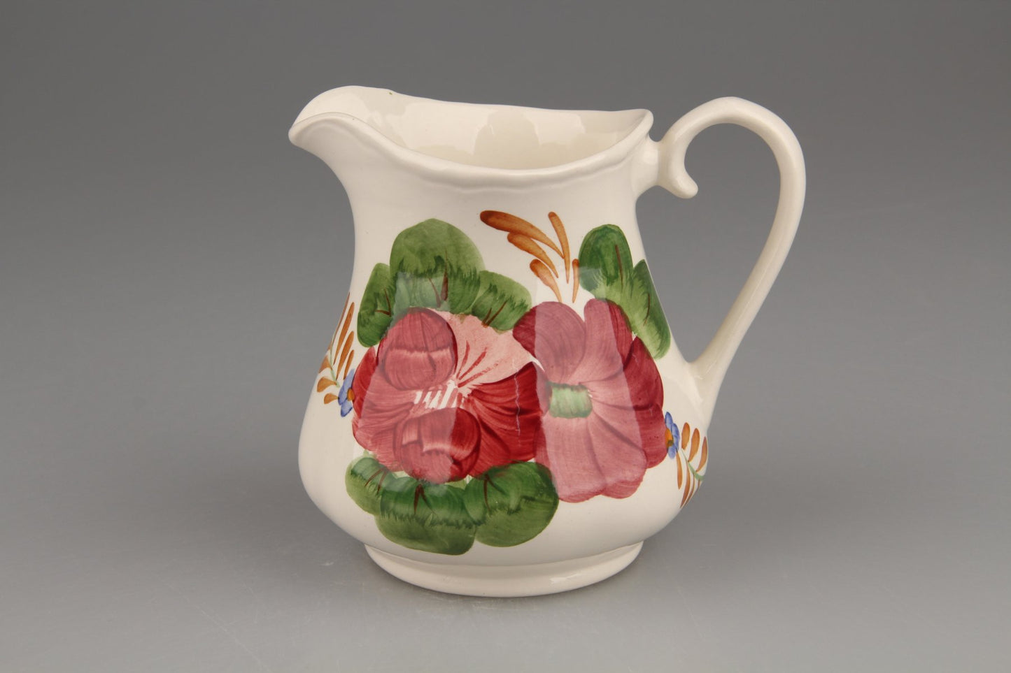 Krug klein 0,6 L ohne blauen Rand