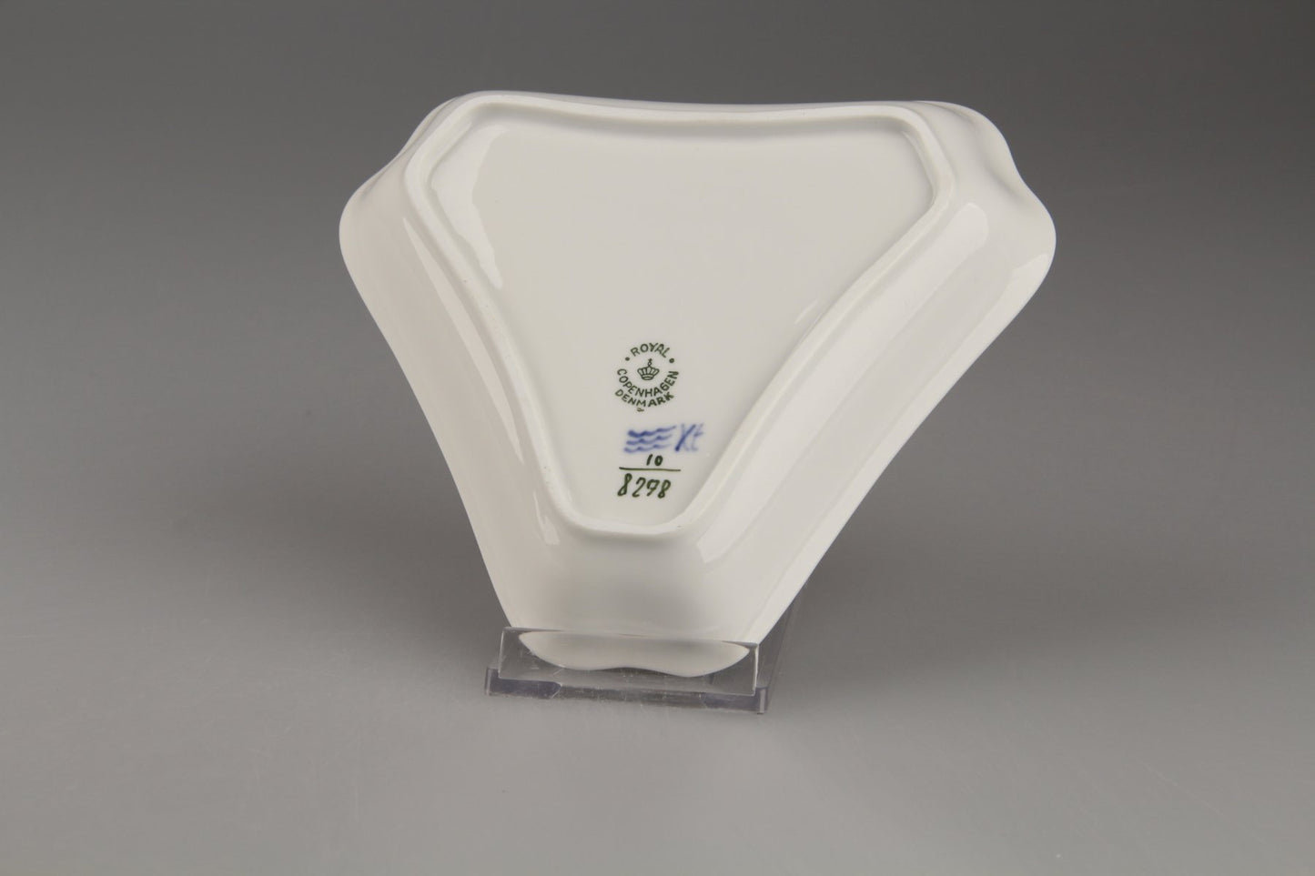 Dreiecksschale klein Modell 8278