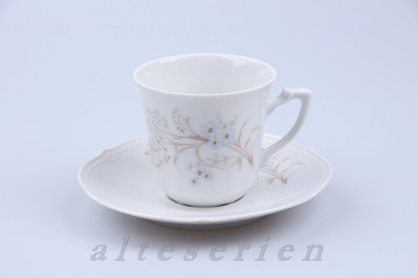 Kaffeetasse mit Untere