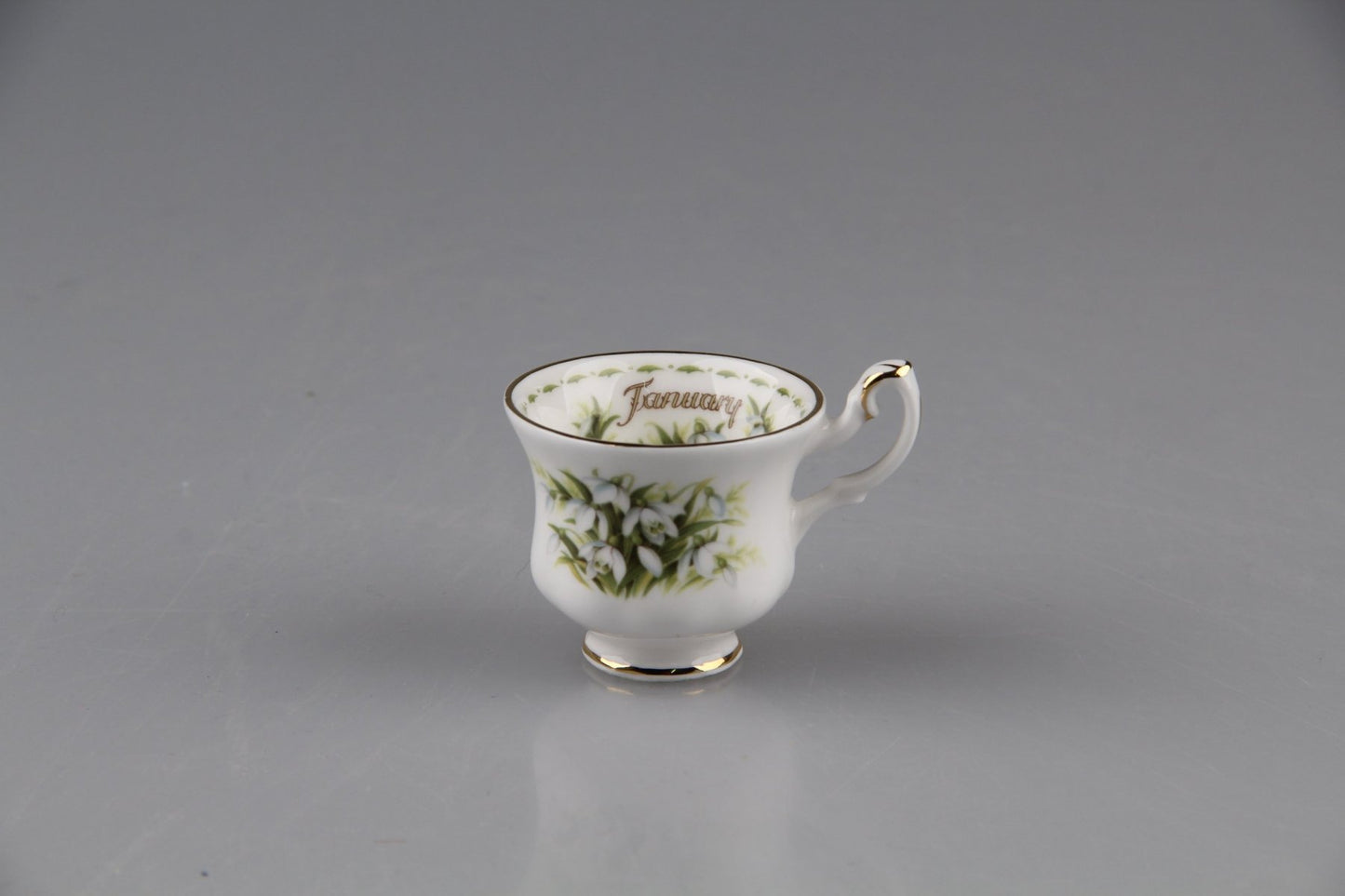 Miniaturtasse - January