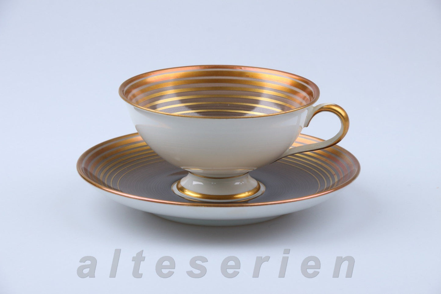 Mokkatasse mit Unterasse