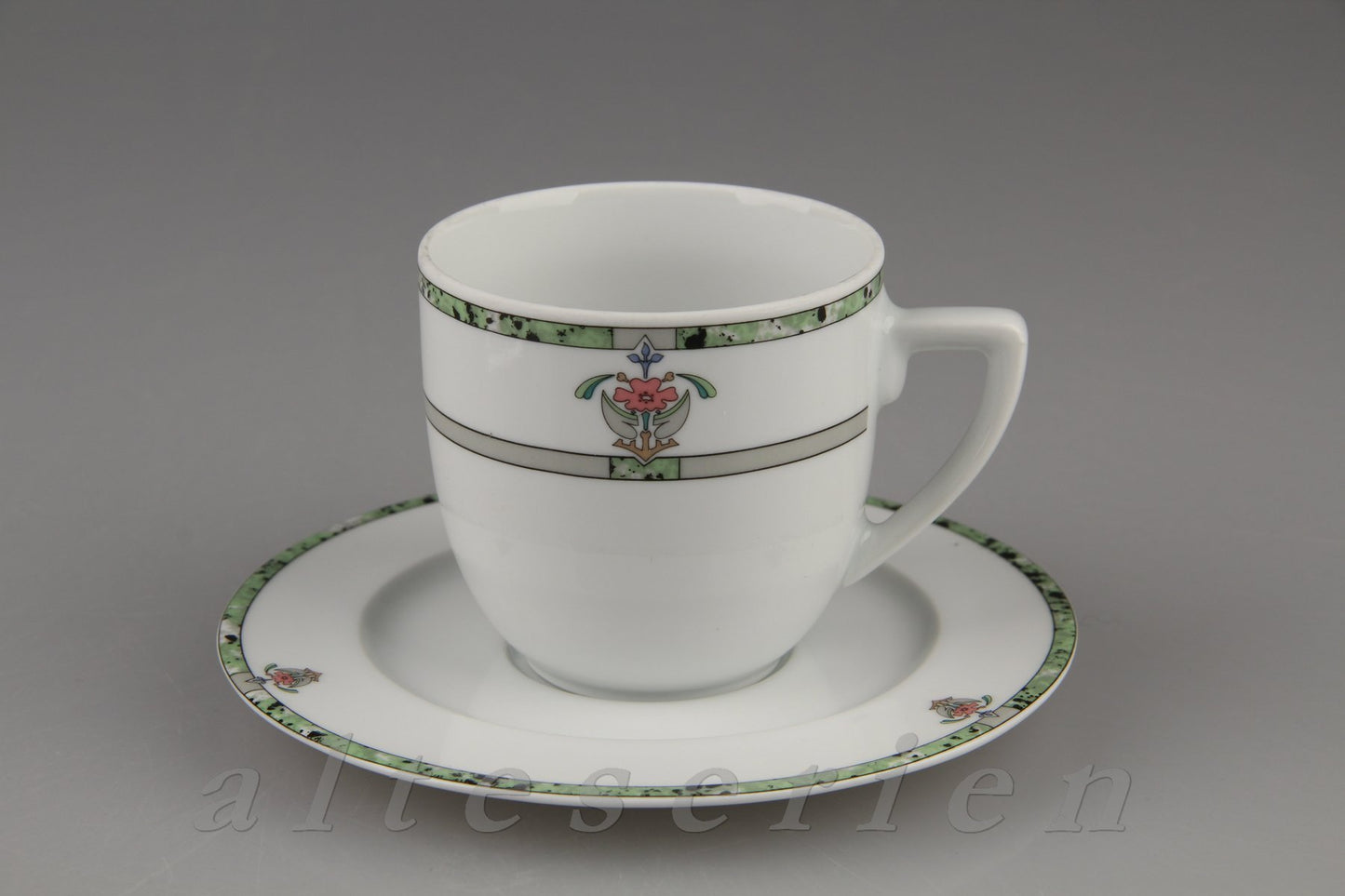 Kaffeetasse mit Untere