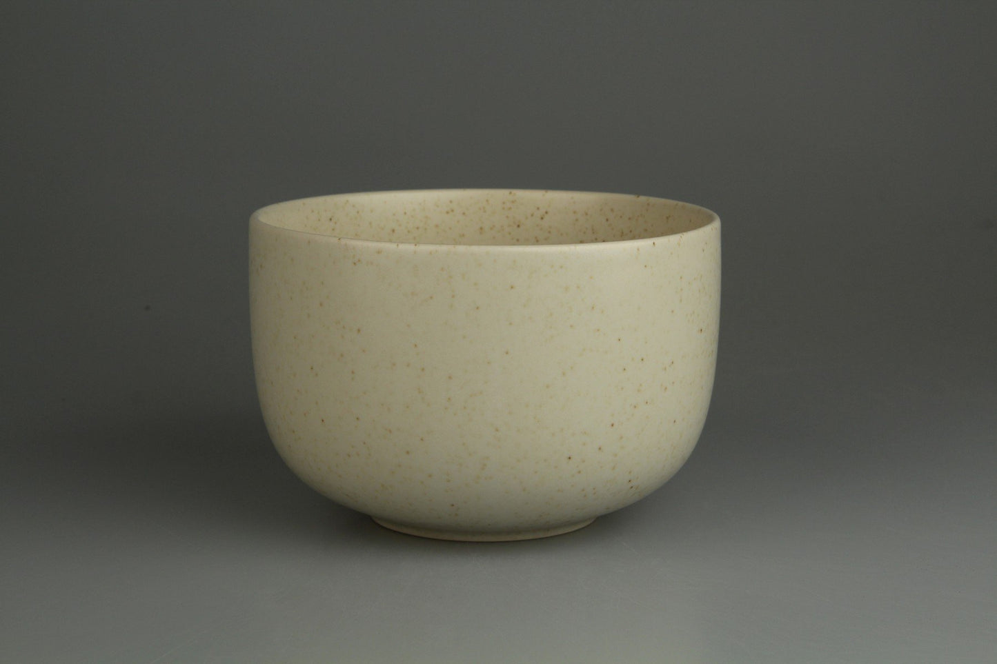 mittelgroße Gemüseschüssel