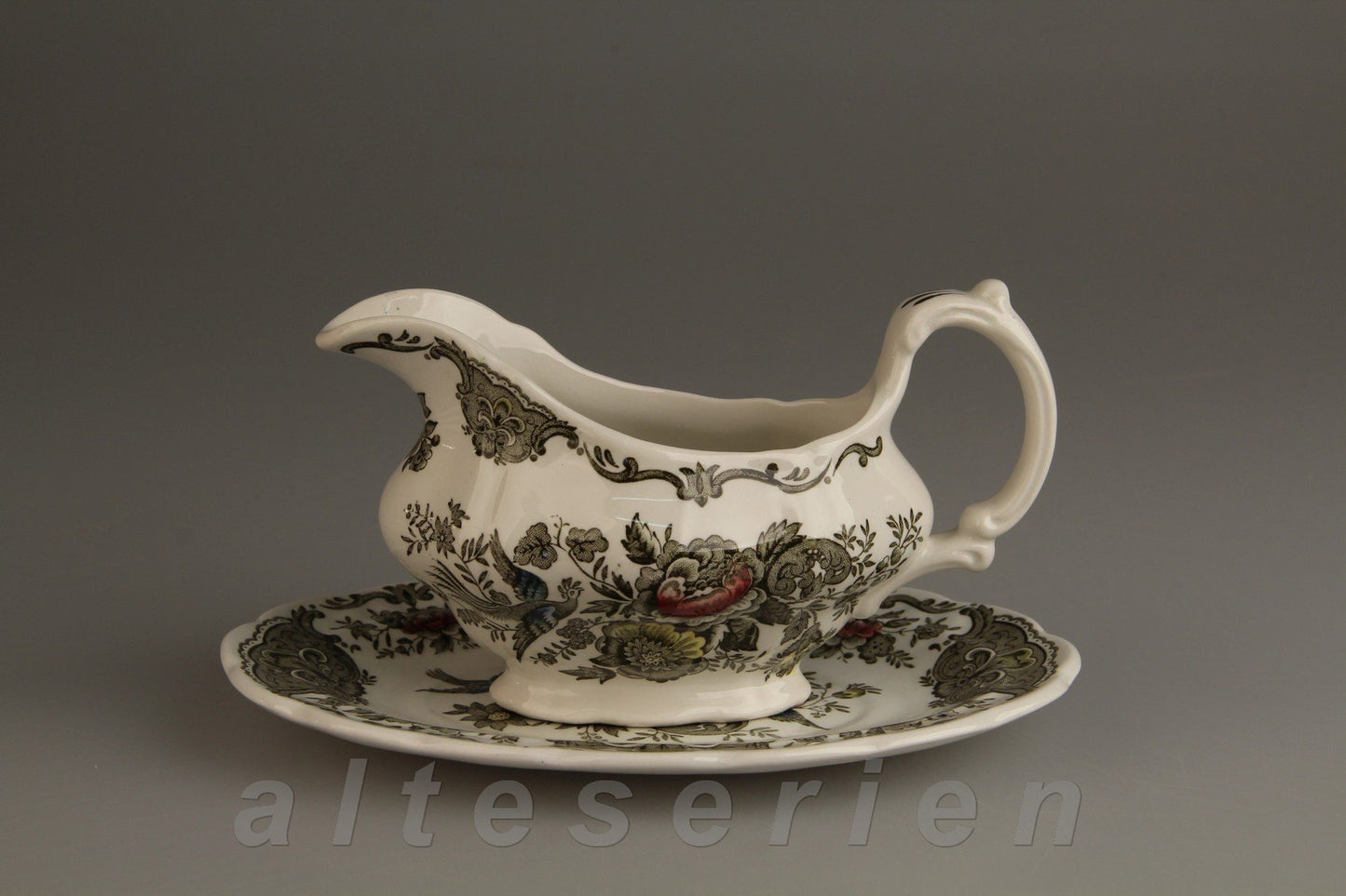 2-teilige Sauciere mit Teller