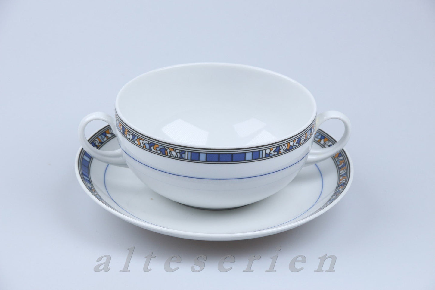 Suppentasse mit Untere