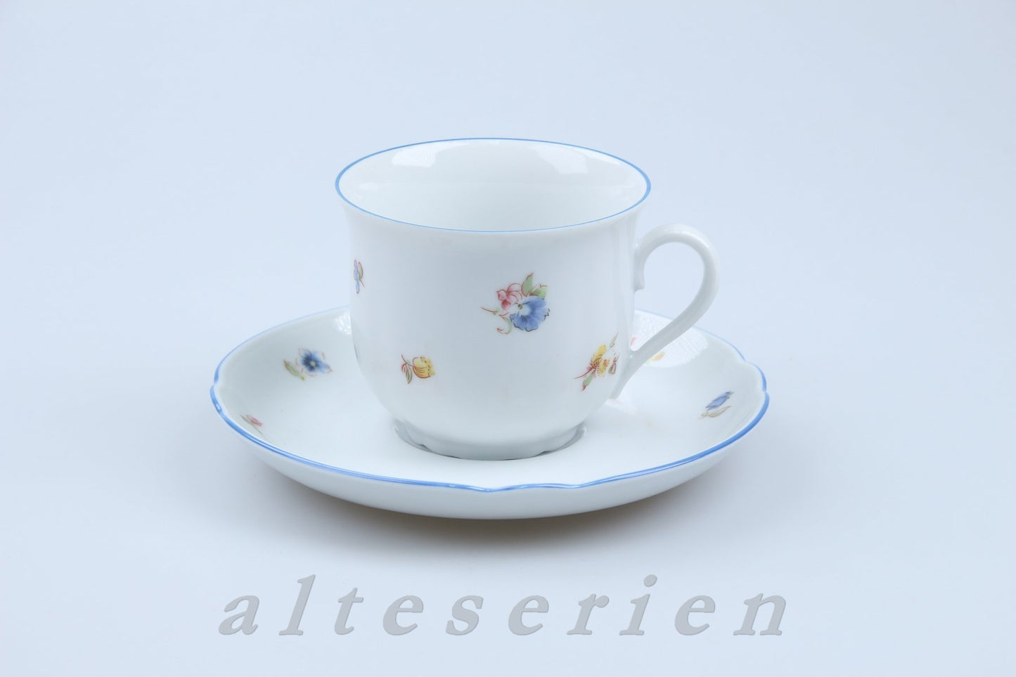 Kaffeetasse mit Untere