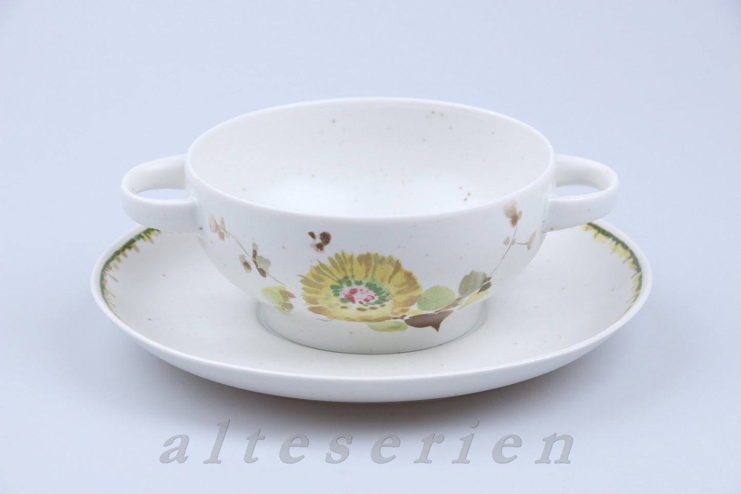 Suppentasse mit Untere