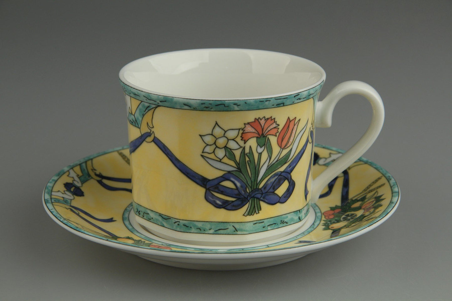 Frühstückstasse mit Untere