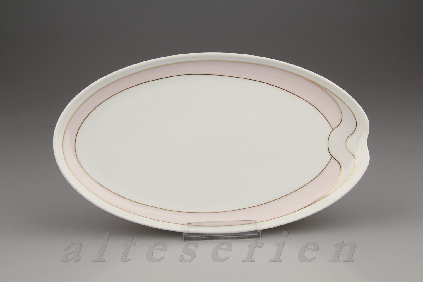 Tablett f Zucker und Milch