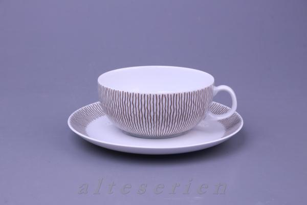 Teetasse mit Untere