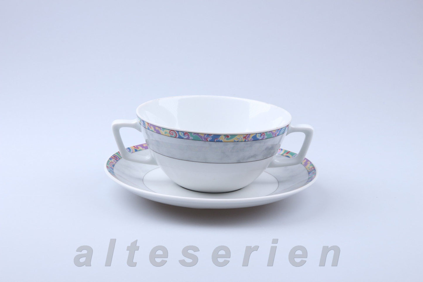 Suppentasse mit Untere