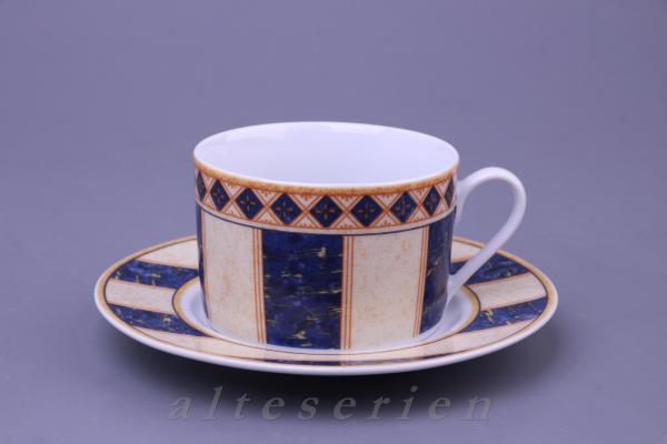 Teetasse mit Untere