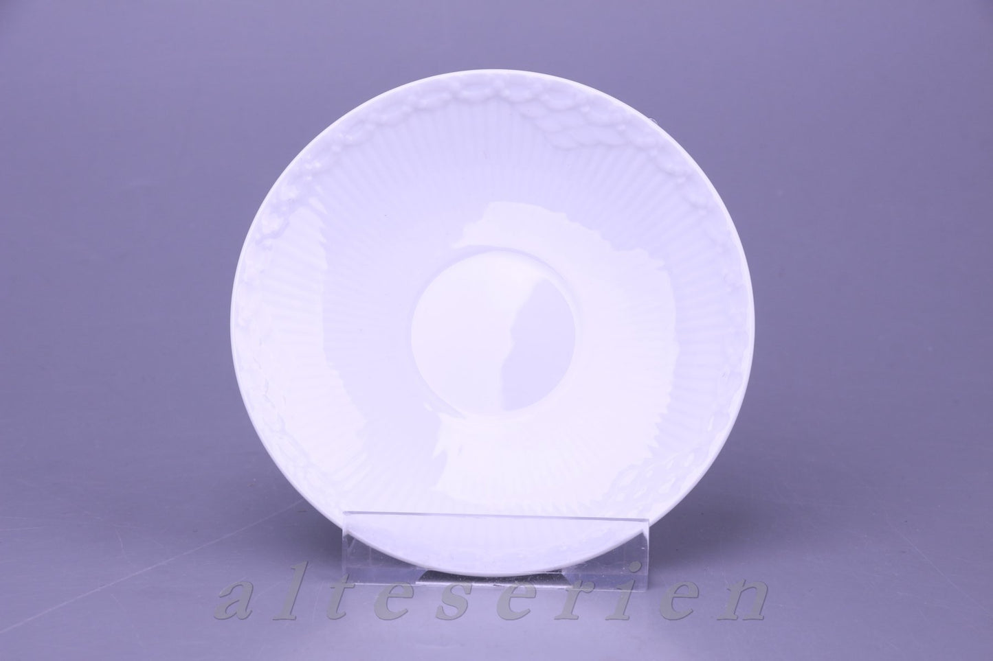 Untertasse für Kaffee Modell 073