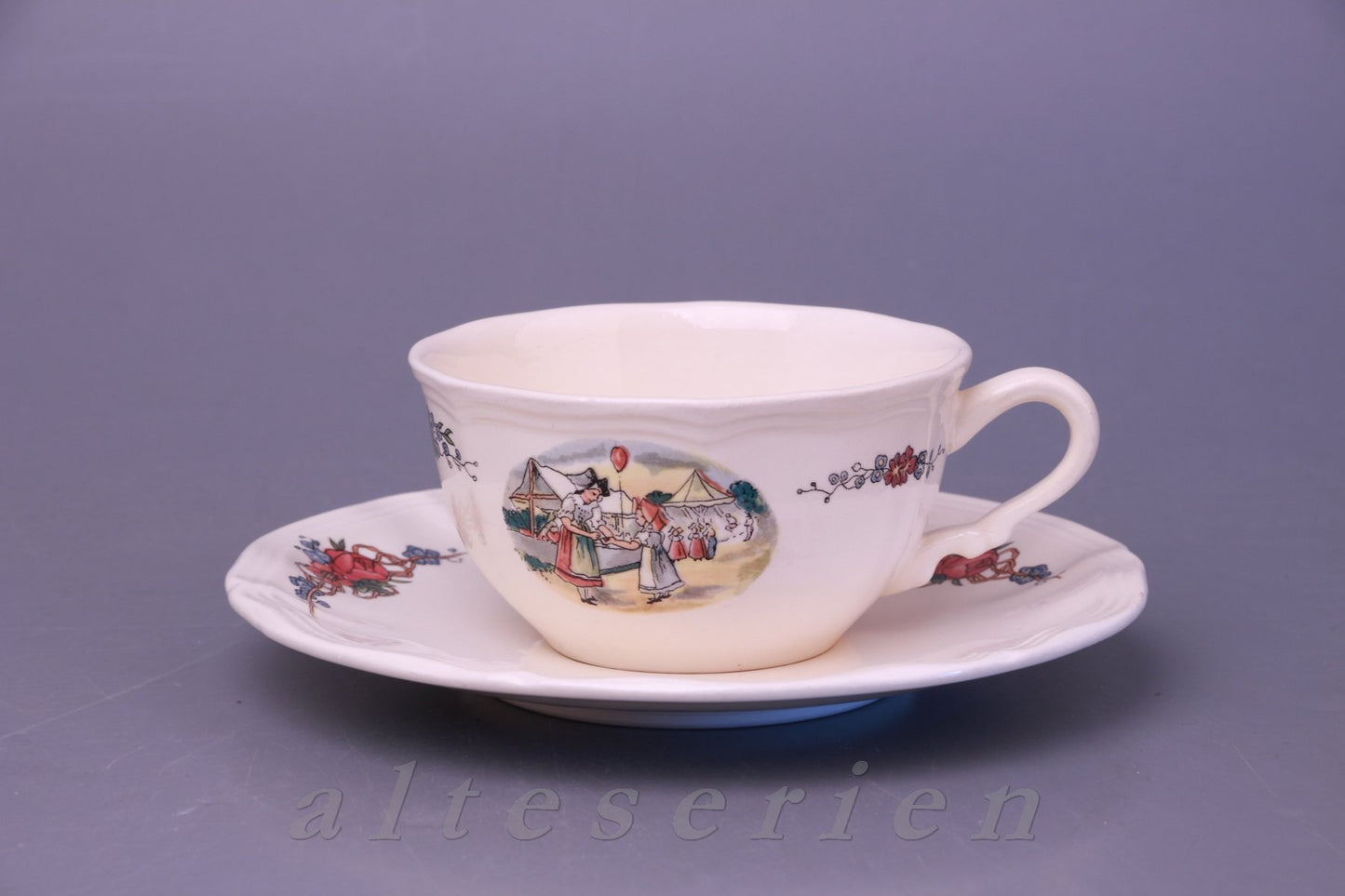 Teetasse mit Untere - Jahrmarkt