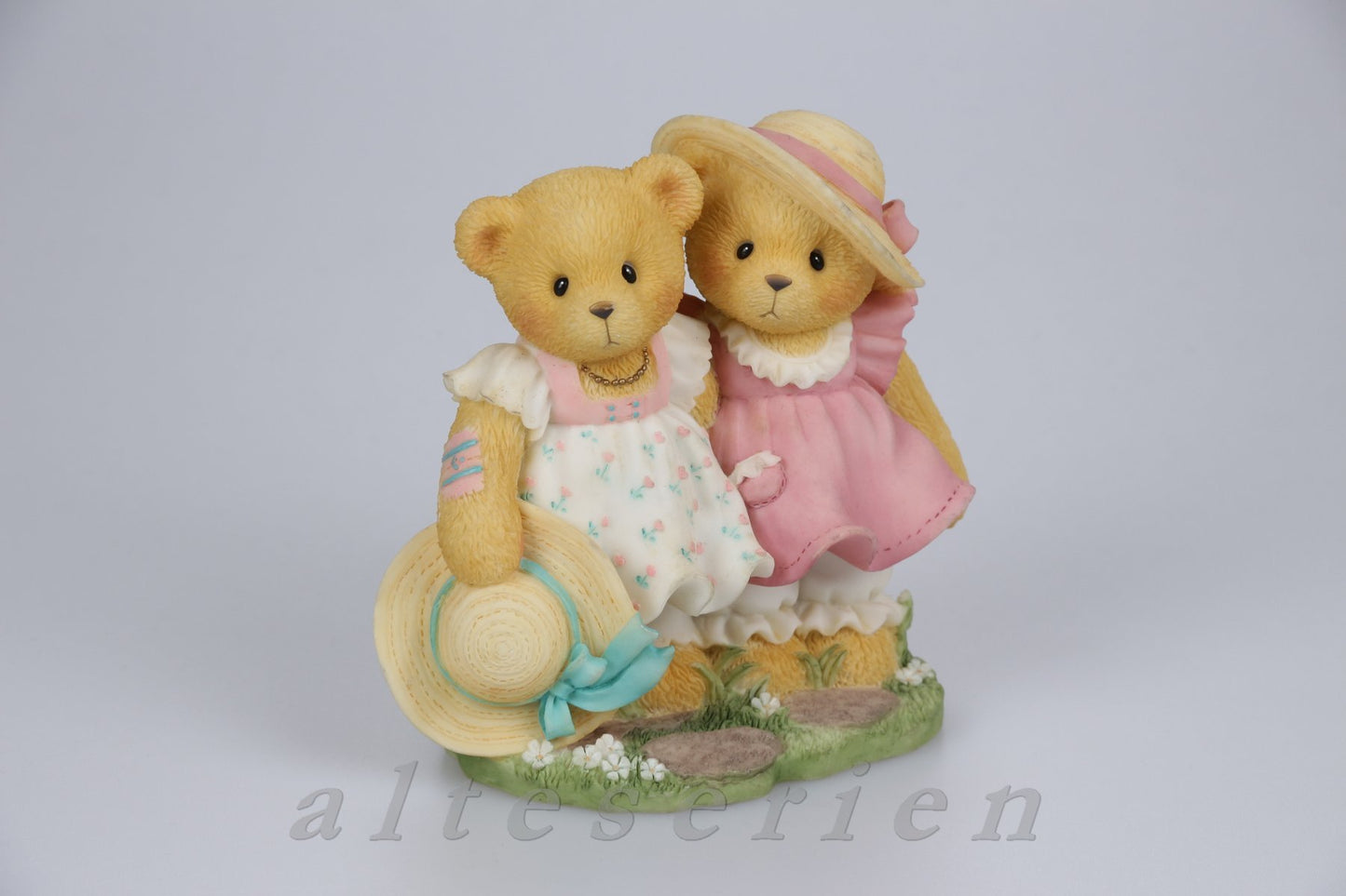 Teddies Fay and Arlene 476684