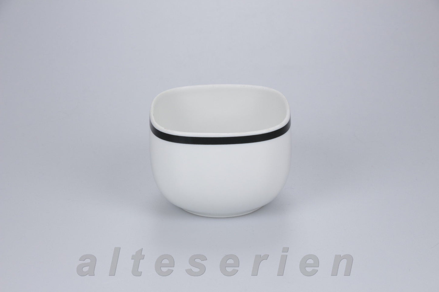 Zuckerdose ohne Deckel