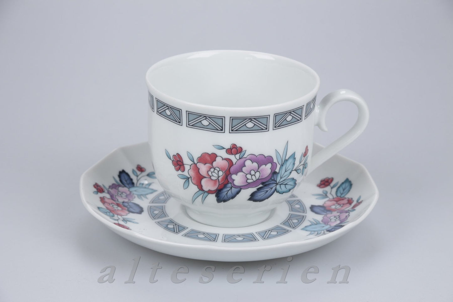 Kaffeetasse mit Untere