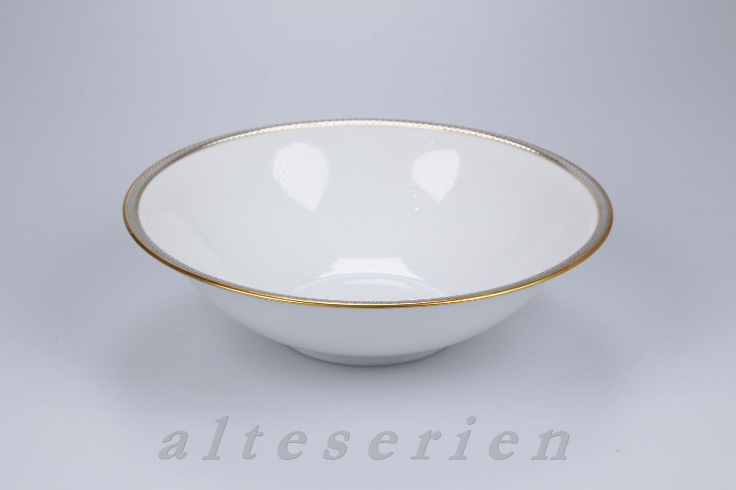 Schüssel mittelgroß