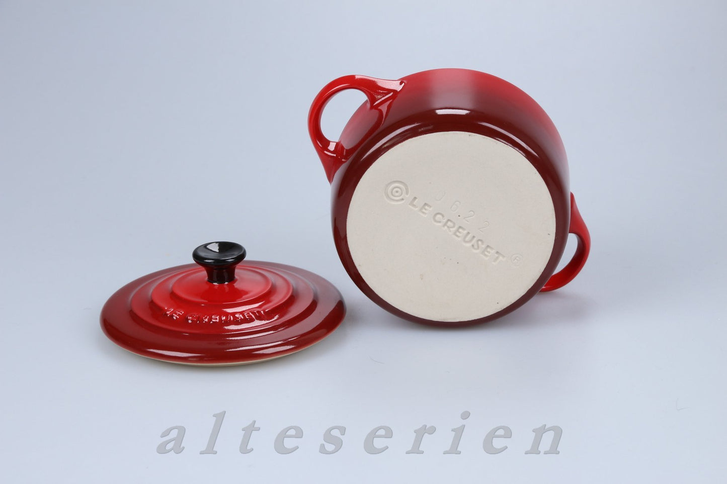 Kochtopf mit Deckel Rot