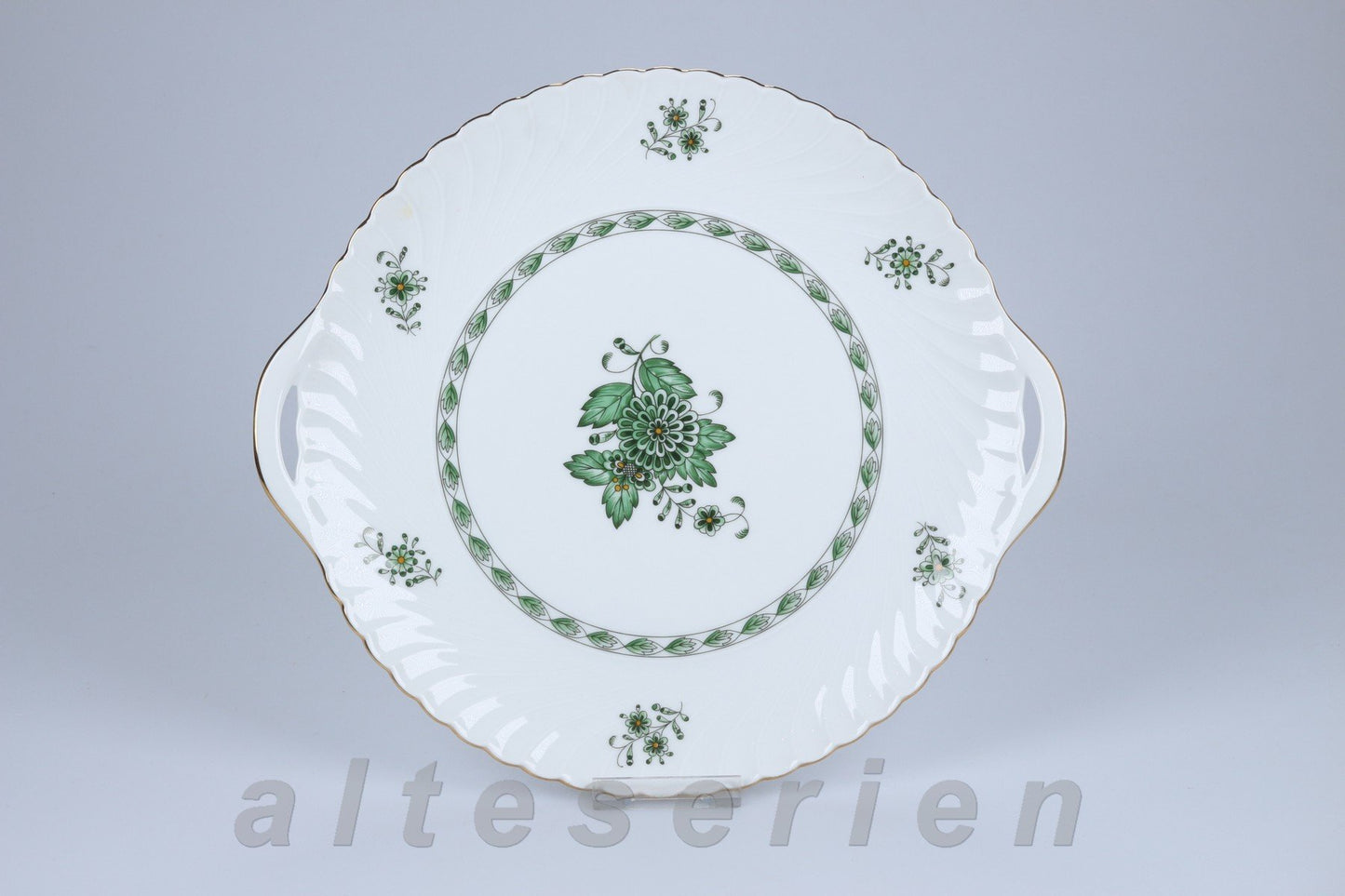 Kuchenplatte mit Griffen