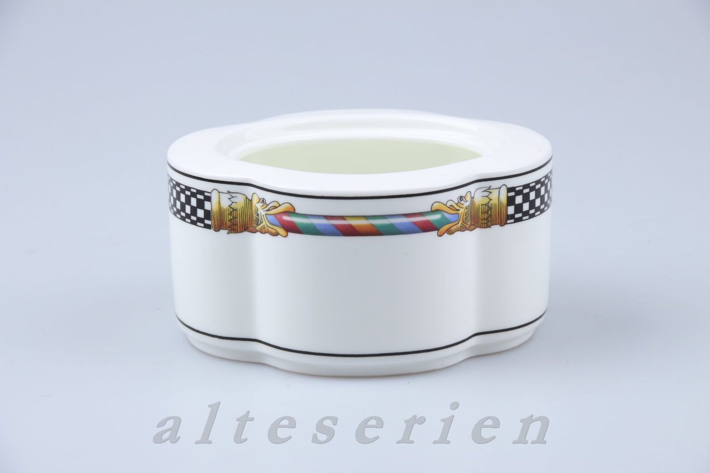 Zuckerdose ohne Deckel