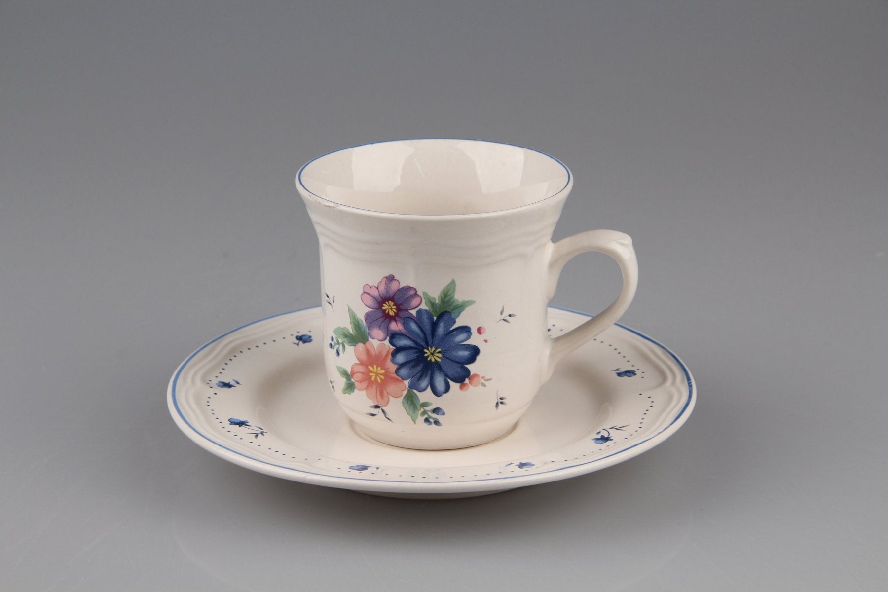 Kaffeetasse mit Untere kaufen