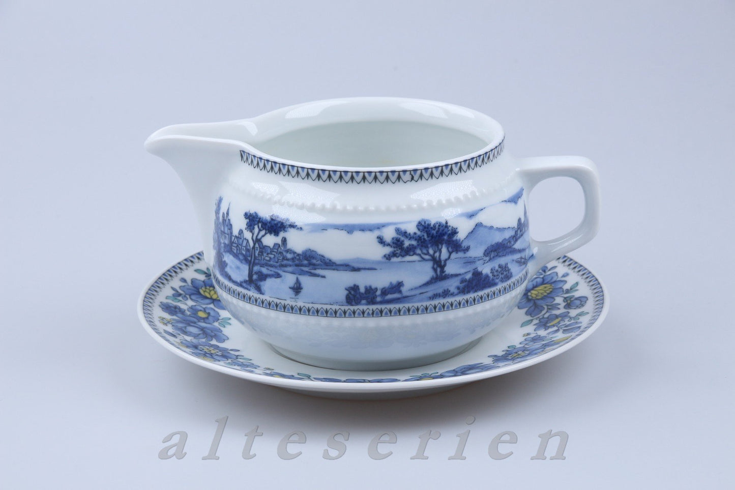 Sauciere mit Teller 2-tlg