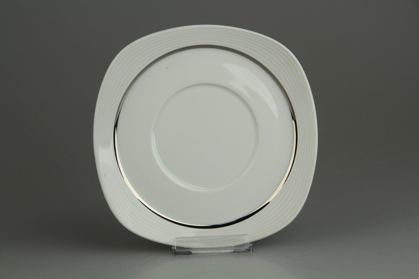 Untertasse für Suppe