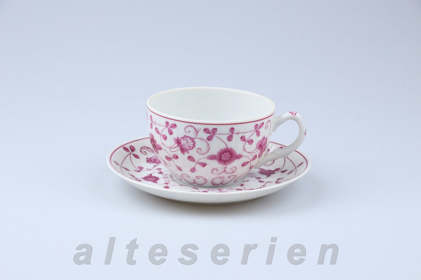 Teetasse mit Untere